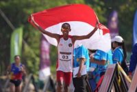 Medali Emas Marathon Sea Games kembali milik Indonesia, dipersembahkan oleh Lettu Agus Prayogo. (Foto Instagram.com/@agusprayogo21
