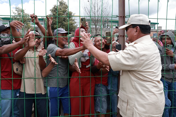 Menteri Pertahanan Prabowo Subianto menyampaikan rasa hormat setinggi-tingginya kepada 35 ribu para petani di Blora, Jawa Tengah. (Dok. Tim Prabowo Subianto)