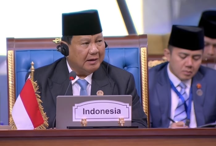 Presiden RI Prabowo Subianto, dalam KTT D-8 di The New Capital President Palace, Kairo, Mesir pada Kamis (19/12/2024). (Dok. Tim Komunikasi Prabowo Subianto)