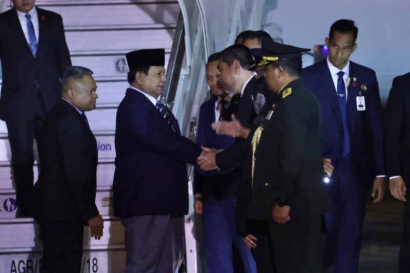 Presiden RI Prabowo Subianto tiba di Pangkalan Udara Subang di Shah Alam, Selangor, Malaysia, Senin (27/12025). (Dok. Tim Media Prabowo Subianto)