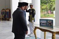 Presiden RI Prabowo Subianto dan PM Malaysia Anwar Ibrahim menyampaikan komitmen kerja sama dagang dan sikap atas Gaza di Istana Merdeka. (Dok. Tim Media Prabowo).

