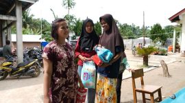 Puluhan pengungsi di pos pengungsian Nagari Aia butuh rumah sementara untuk tinggal. (Dok. Tim Media Prabowo)