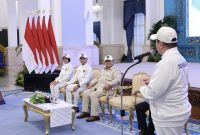 Presiden Prabowo melepas kontingen Indonesia menuju SEA Games 33 dengan pesan ketangguhan dan dukungan penuh bagi atlet yang berjuang di Thailand. (Dok. Tim Media Prabowo)