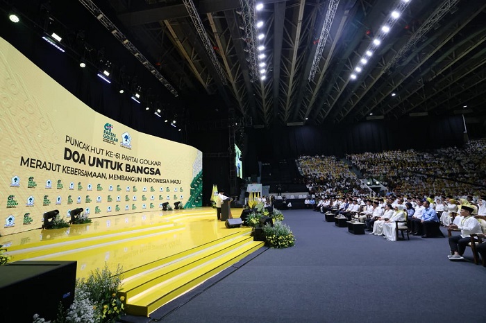 Presiden RI Prabowo Subianto saatmemperingati HUT ke-61 Partai Golkar di Istora Senayan, Jakarta. (Dok. Tim Media Prabowo)