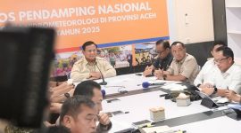 Prabowo memastikan dukungan pusat bagi 52 daerah bencana, termasuk alokasi Rp4 miliar per kabupaten dan perbaikan layanan publik. (Dok. Tim Media Prabowo)